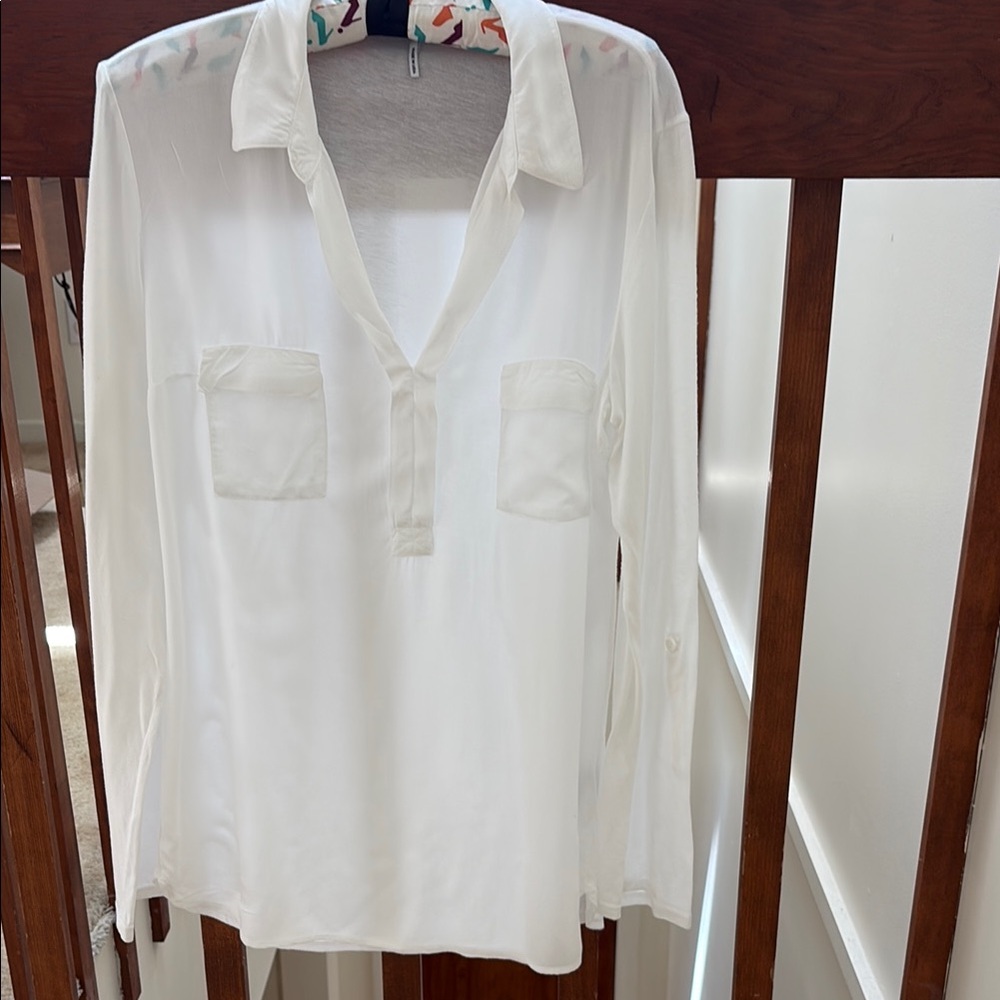 Splendid White Long Sleeve Blouse